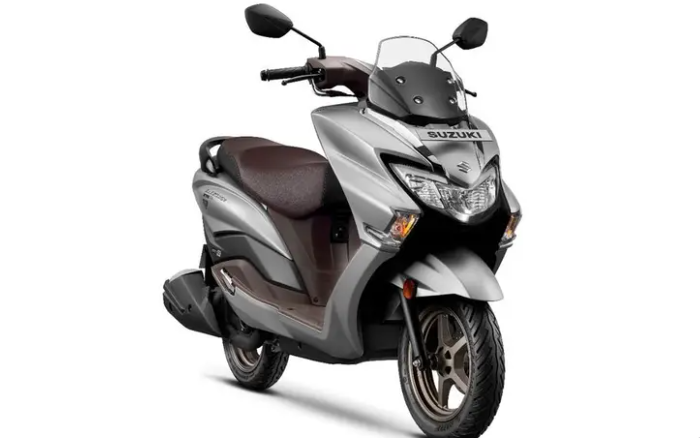 suzuki burgman 400 स्कूटर रिव्यू हिंदी
