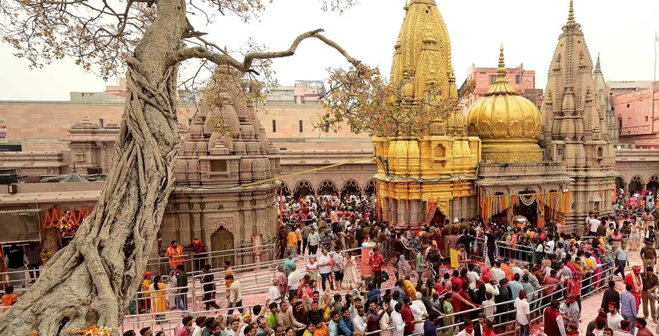 सावन की तैयारियों में भी पुलिस प्रशासन इस बात का खास ख्याल रख रही है कि भीड़भाड़ की वजह से किसी तरह की परेशानी न हो.